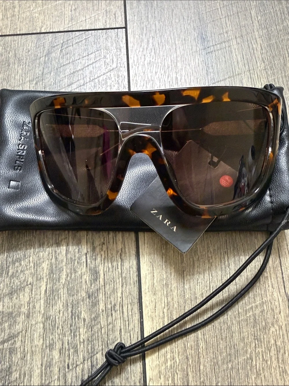 Zara women  Tortoiseshell Shield Sunglasses with Brown Lenses